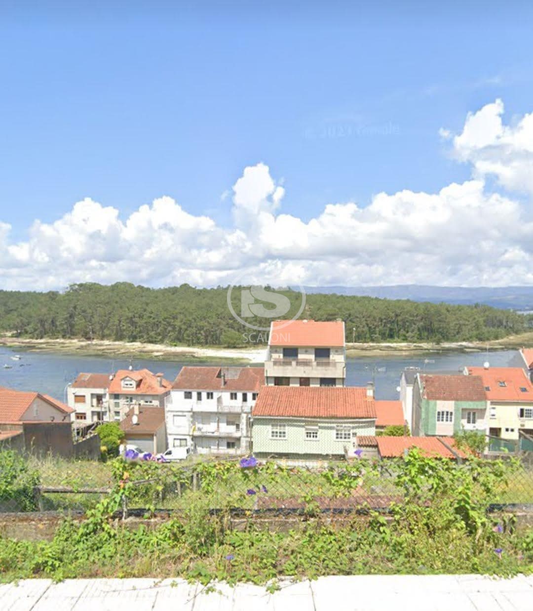 Foto 1 Casa en Vilagarcía de Arousa con vistas al mar y enfrente a la Isla de Cortegada