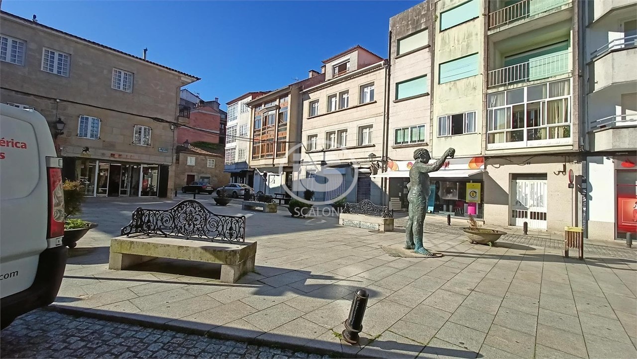 Foto 1 EDIFICIO PARA INVERSORES EN LA CIUDAD TURÍSTICA DE CAMBADOS